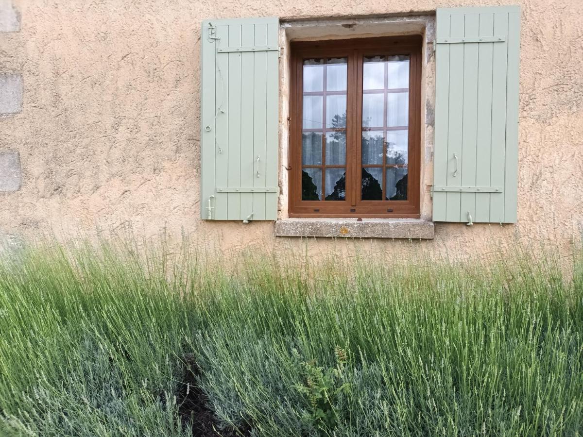 Gite Aux Vieux Bois Lunas  Eksteriør bilde
